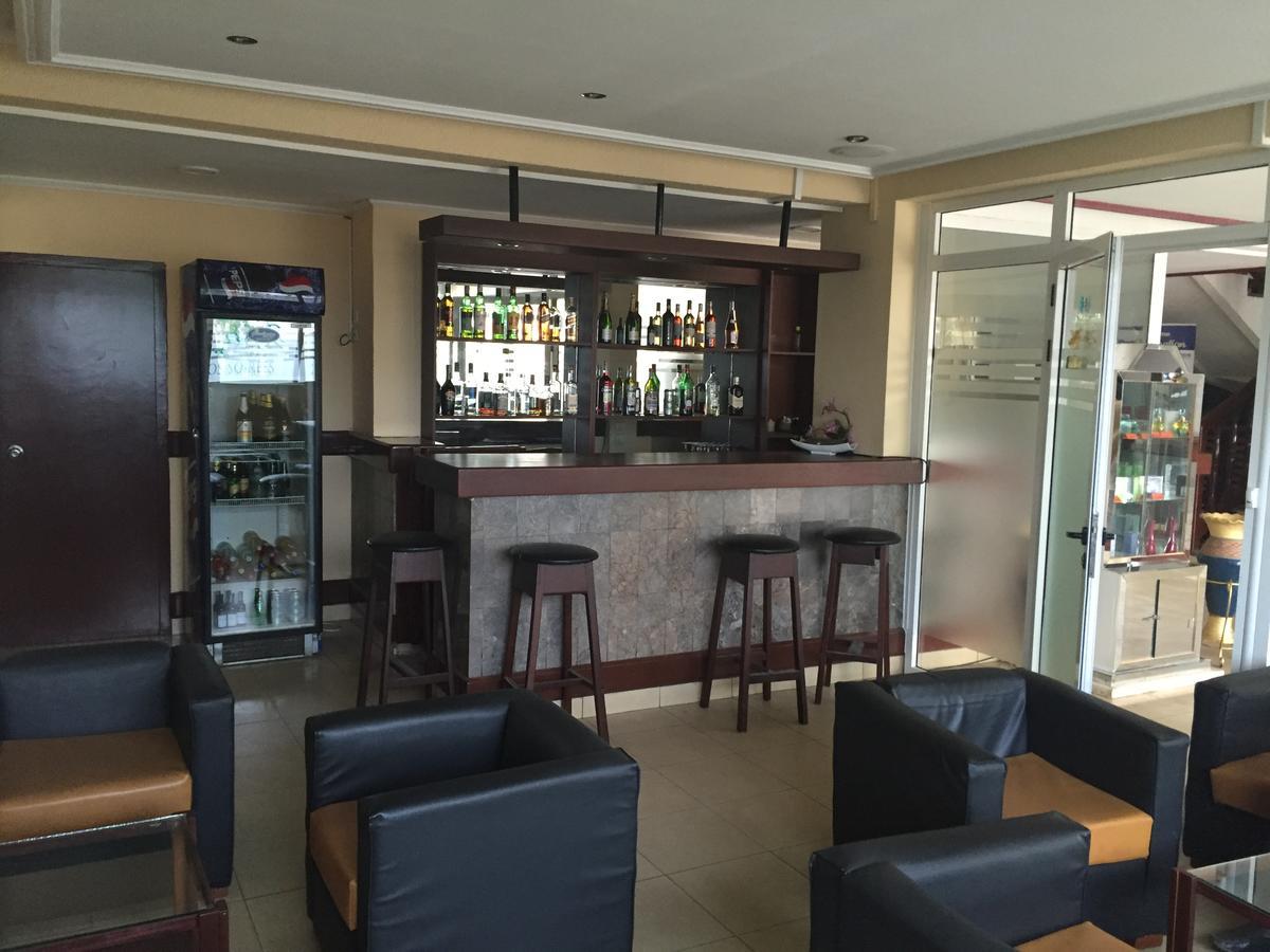 Hotel Lumiere Akwa Douala Exterior foto