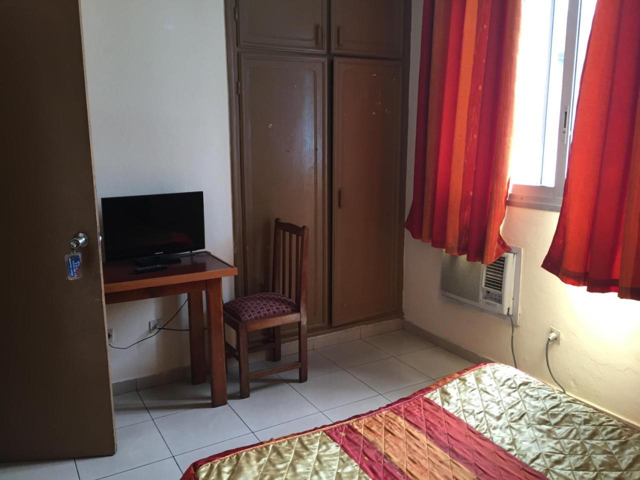 Hotel Lumiere Akwa Douala Exterior foto